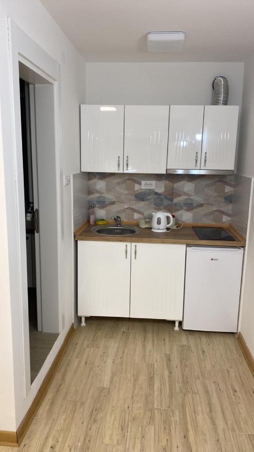 Garden Apartmani 3 Bělehrad Exteriér fotografie